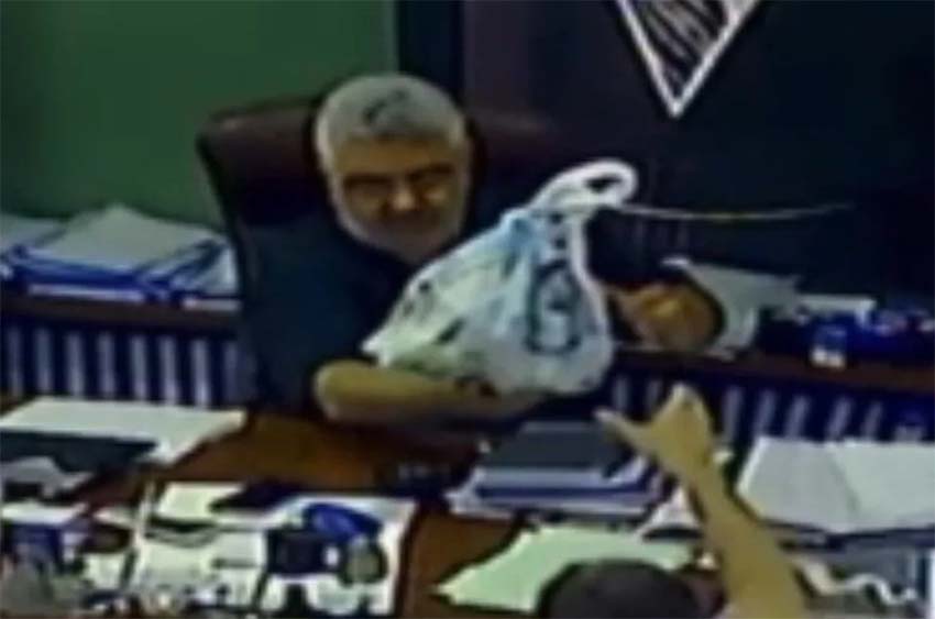 İstanbul Büyükşehir Belediyesi’ne (İBB) yönelik yürütülen yolsuzluk ve rüşvet soruşturması