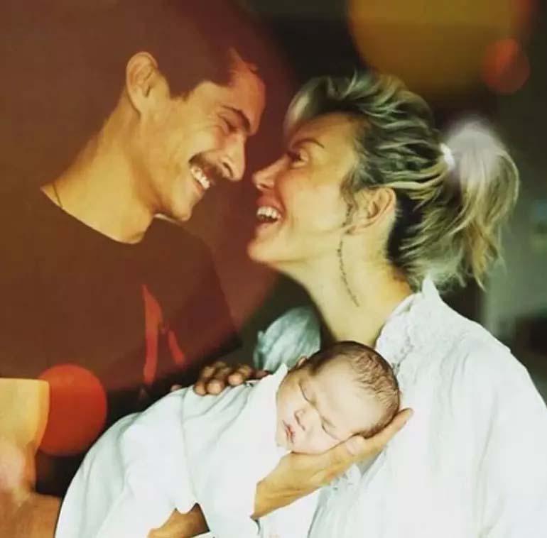 Oyuncu İsmail Hacıoğlu ve eski eşi Duygu Kaya Kumarki, 5