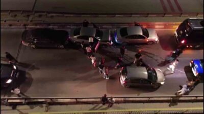 Karaman’da 4 aracın karıştığı zincirleme trafik kazasında 1 kişi yaralandı.