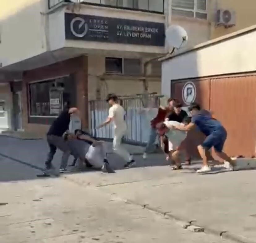 Kayseri’nin Kocasinan ilçesinde yabancı uyruklu iki grup arasında çıkan kavgada