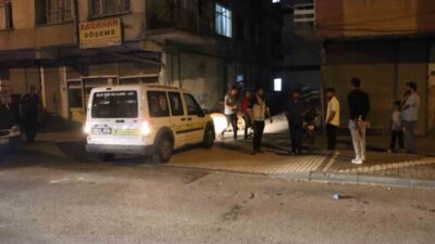 Kayseri’nin Kocasinan ilçesinde çıkan bıçaklı kavgada 1 kişi ağır yaralandı.