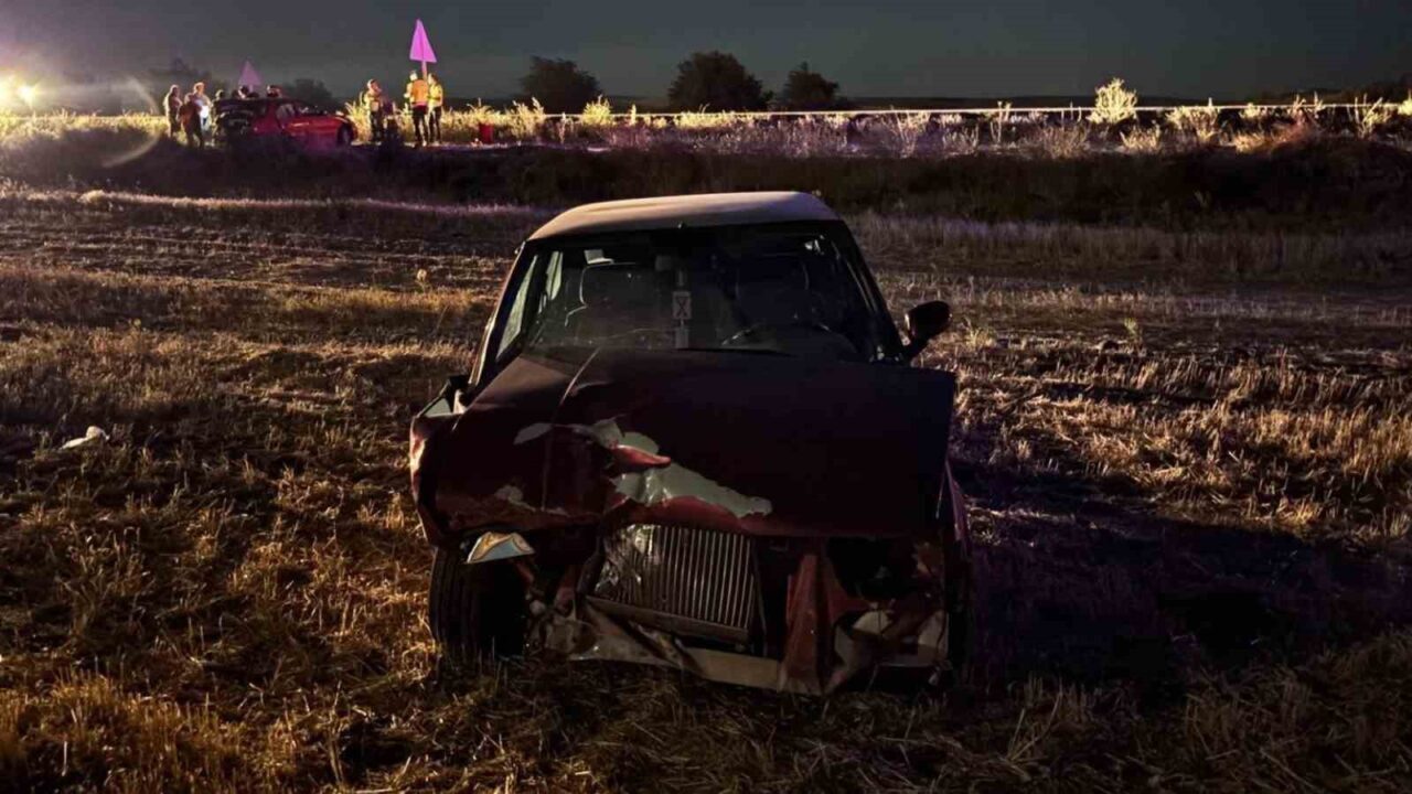 Kırıkkale’de iki otomobilin çarpışması sonucu meydana gelen trafik kazasında 4
