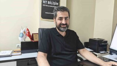 Bilişim Uzmanı Hakan Topuzoğlu, son zamanlarda yapay zekaya sorulan sorularla