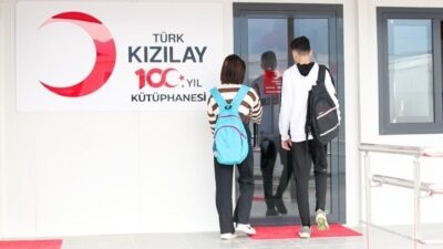 Türk Kızılay’ın deprem bölgesindeki 100. Yıl Kütüphanelerinde Yükseköğretim Kurumları Sınavına