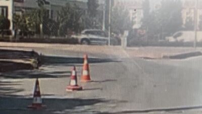 Konya’da yolun karşısına geçmek isteyen 16 yaşındaki çocuk otomobilin çarpması