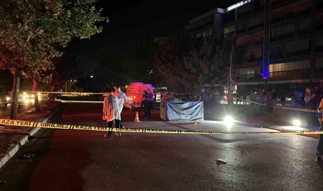Konya’da yolun karşısına geçmeye çalışırken aracın çarptığı yaşlı adam hayatını