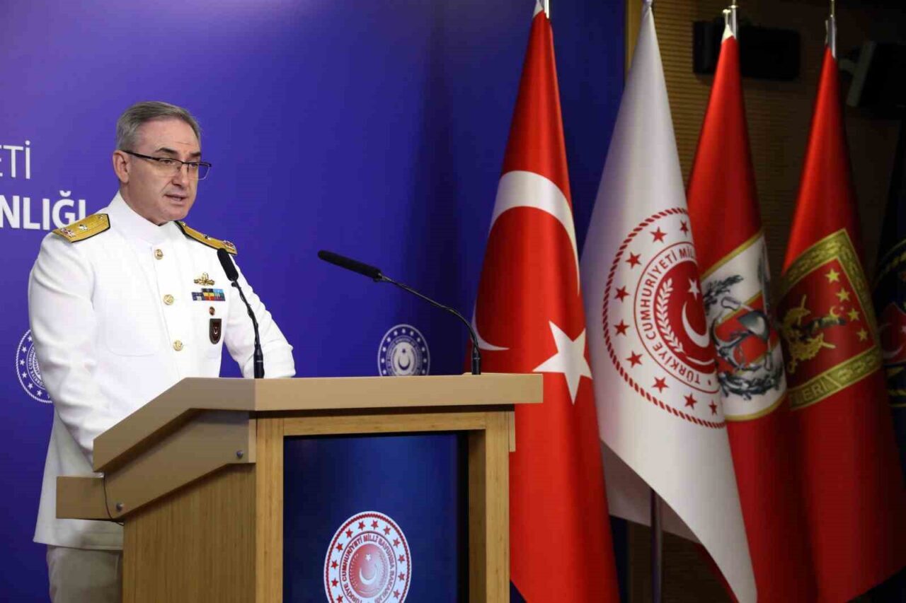 Millî Savunma Bakanlığı (MSB) kaynakları, "Harp Okulları Mezuniyet Töreni, Sayın