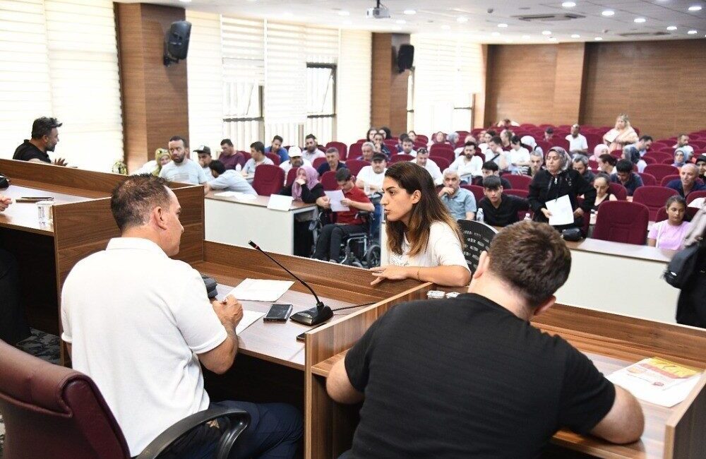 Ankara'da vatandaşlara yeni iş imkânları bulmak amacıyla işletmelerle sürekli iletişim