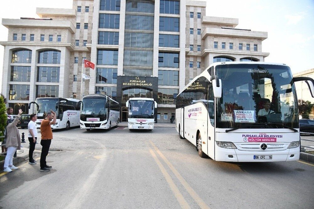 Ankara'nın Pursaklar Belediyesi tarafından kadınlara yönelik düzenlenen kültür gezilerinde ilk