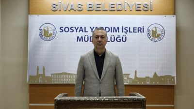 Sivas Belediyesi, dar gelirli ailelerin eğitim yükünü hafifletmek amacıyla temel