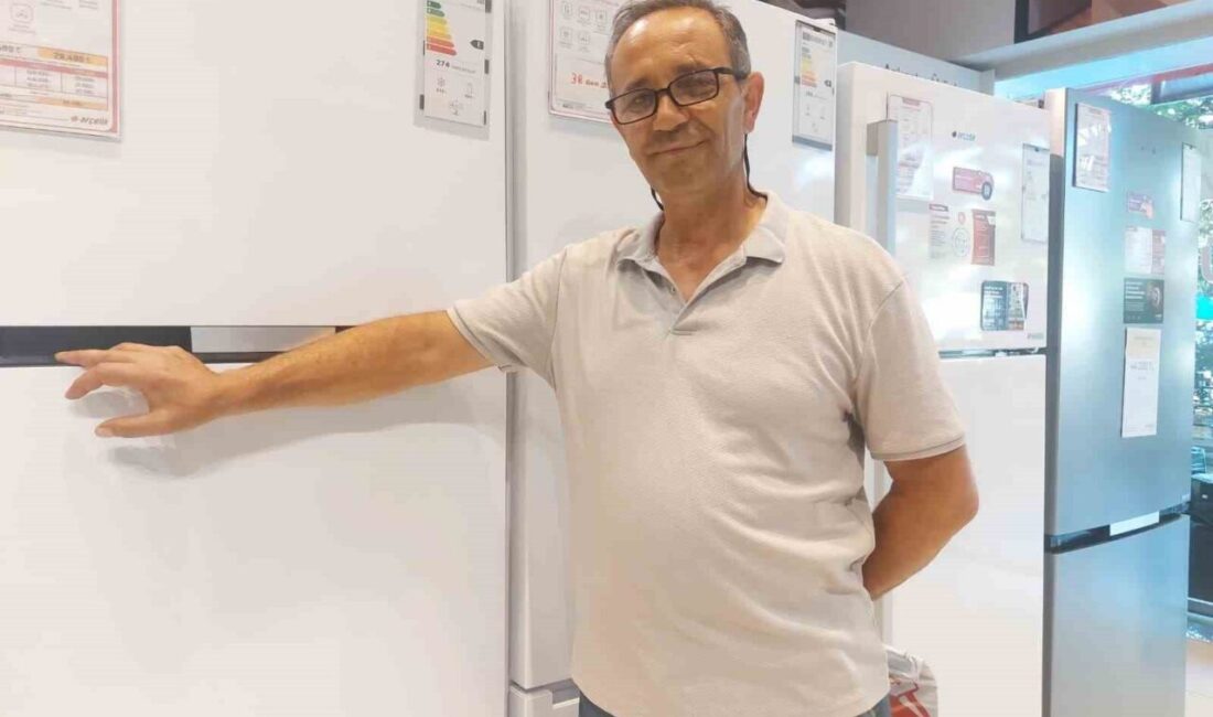 Eskişehir’de beyaz eşya satışı yapan Hüseyin Ercan, düğün sezonunun gelmesiyle