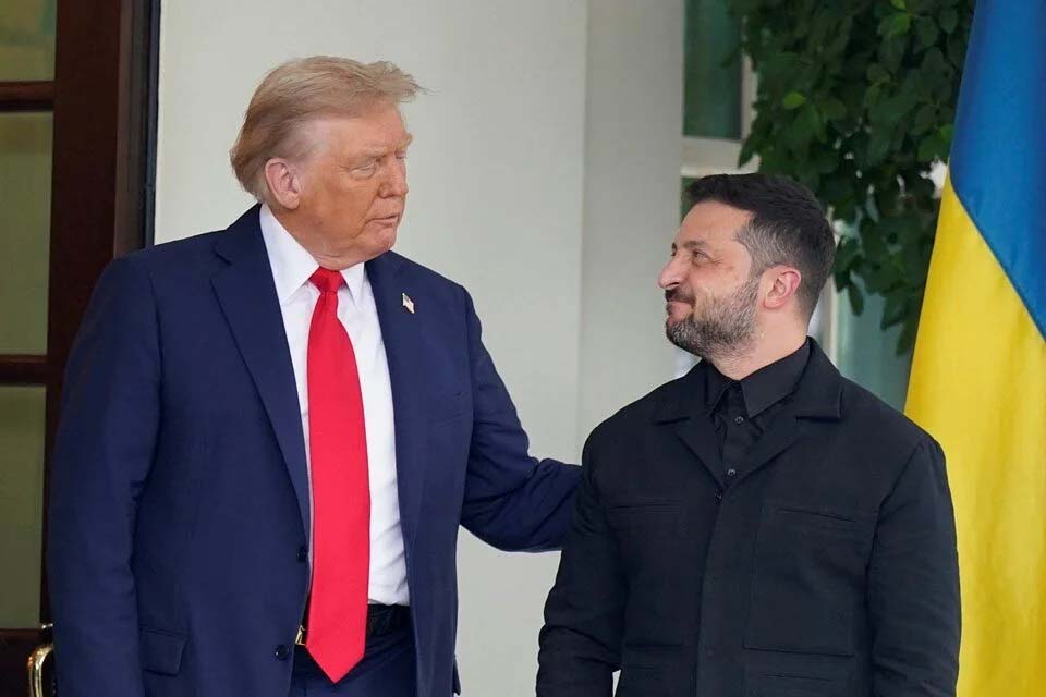 Ukrayna lideri Zelenskiy, Beyaz Saray'daki görüşme için siyah bir ceket