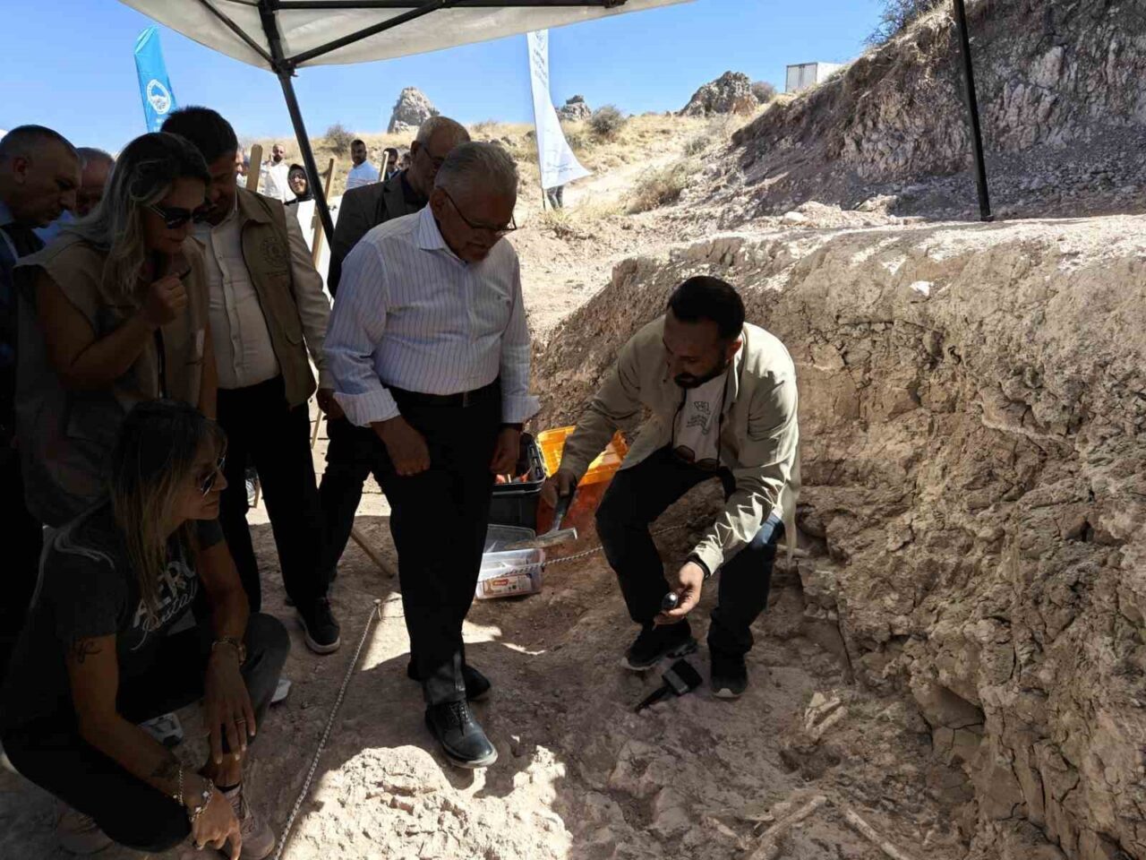 Kayseri Büyükşehir Belediye Başkanı Memduh Büyükkılıç ve 7,7 milyon yıllık
