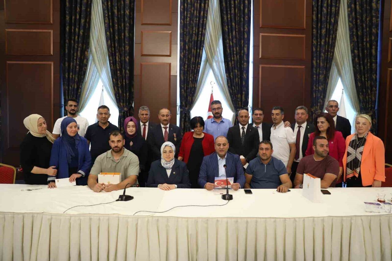 AK Parti Kadın Kolları Başkanı Tuğba Işık Ercan, Gaziler Günü