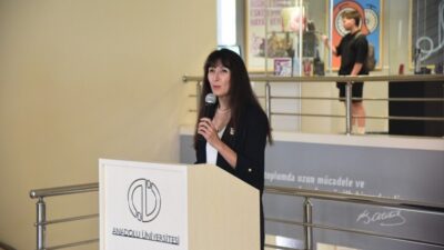 Anadolu Üniversitesi Güzel Sanatlar Fakültesi (GSF) tarafından düzenlenen "2024-2025 Mezuniyet