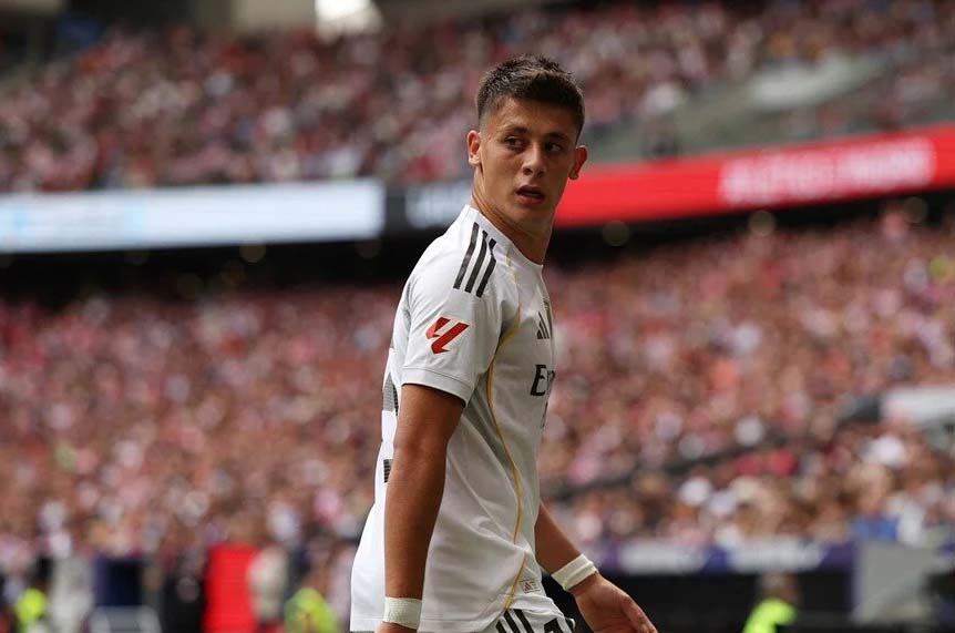Real Madrid formasıyla dikkat çeken milli futbolcu Arda Güler, İspanya