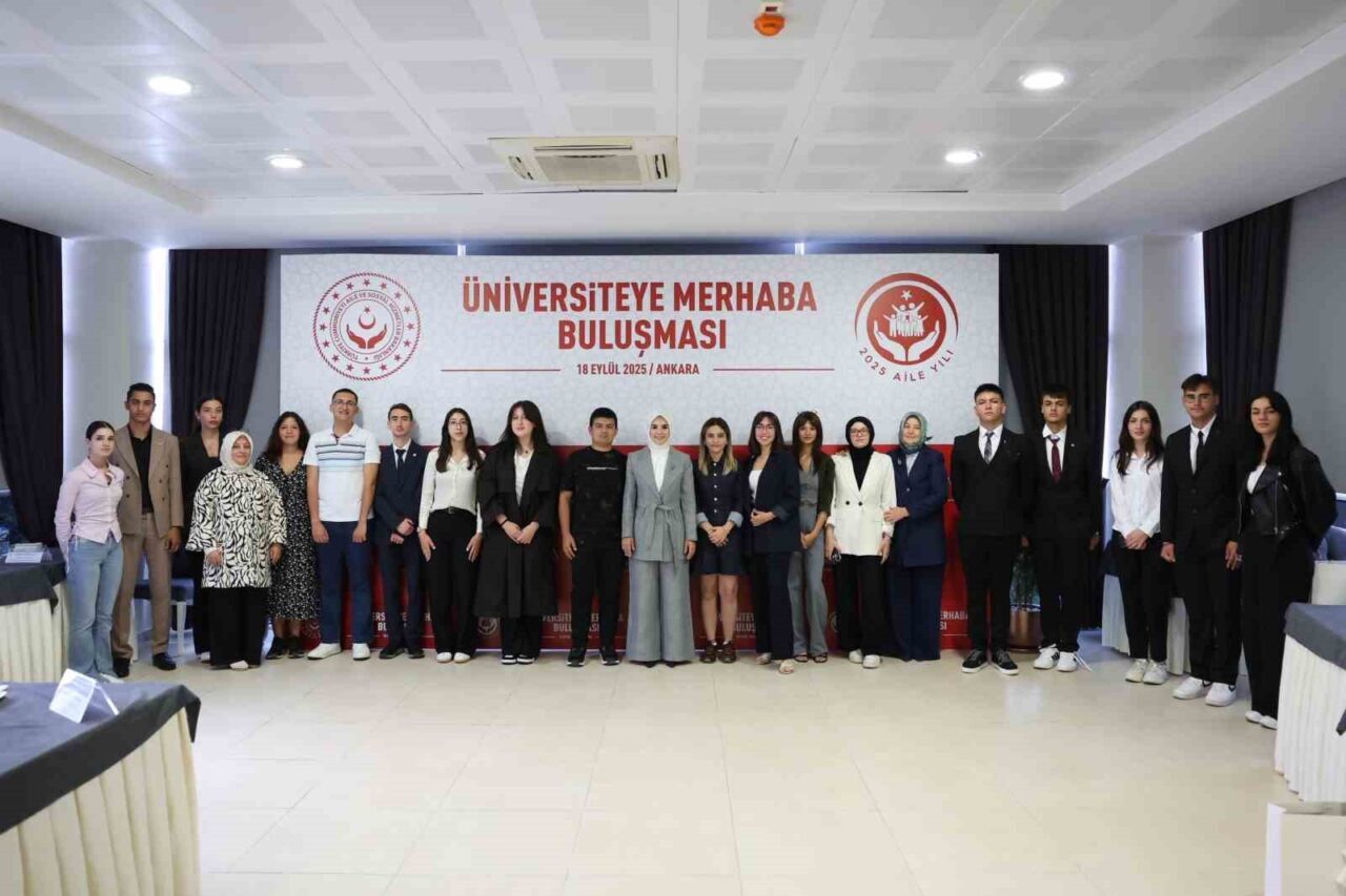 Aile ve Sosyal Hizmetler Bakanı Mahinur Özdemir Göktaş, "Devletimizin himayesinde