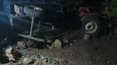 Konya’nın Beyşehir ilçesinde devrilen traktörün altında kalan 17 yaşındaki sürücü