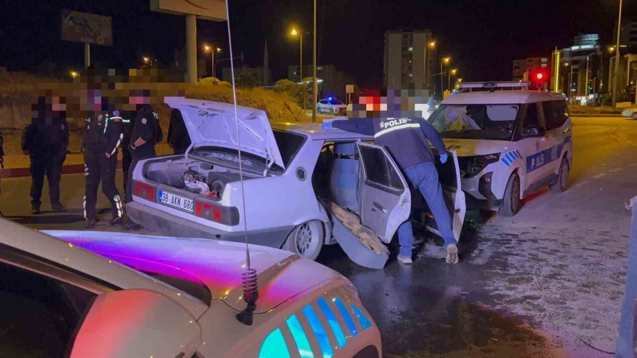 Kayseri'de denetim polis ekiplerinin "dur" ihtarına uymayan ve kaçmaya çalışan