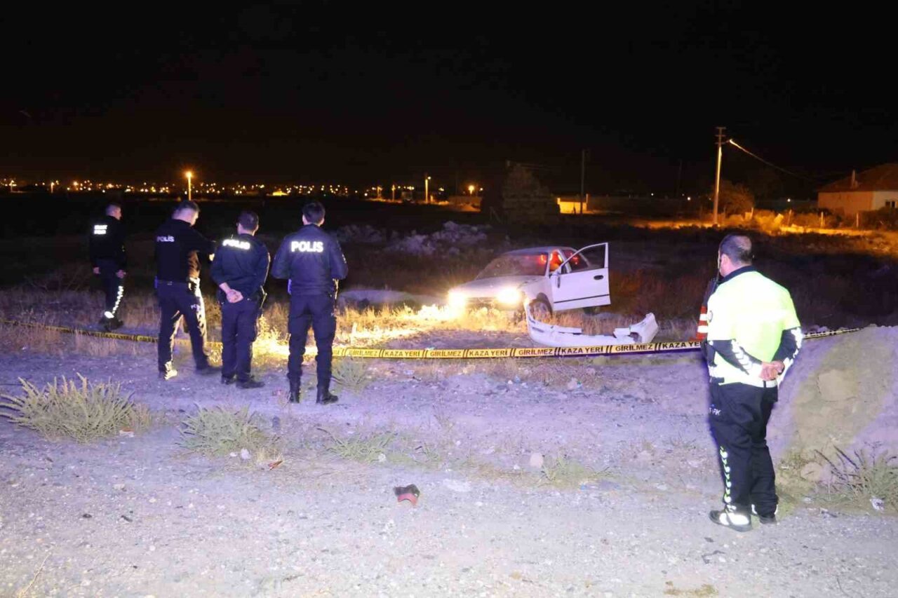 Aksaray’da ehliyetsiz ve alkollü şahsın kullandığı otomobil, takla atarak boş