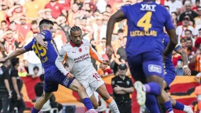 Süper Lig’in 5. haftasında Galatasaray, Atatürk Olimpiyat Stadyumu’nda oynanan maçta