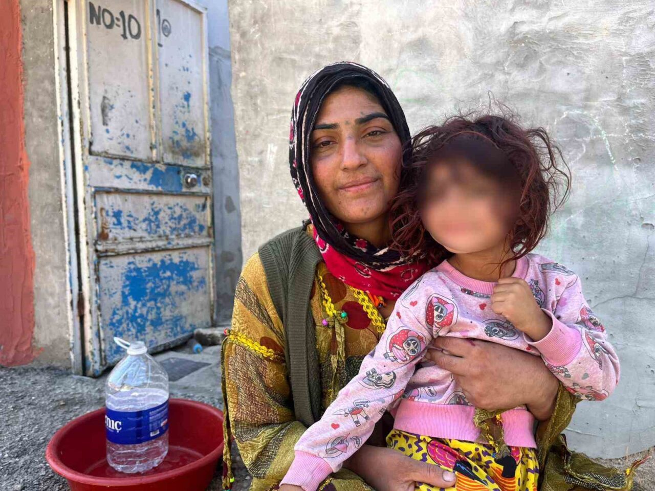 Eskişehir’de dün sokak ortasında kocası tarafından dövülen Fatma Hüseyin, kocasından