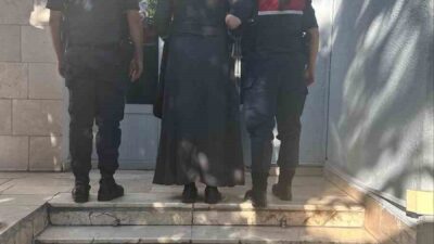 Kayseri’de jandarma ekipleri tarafından yapılan çalışmalarda; ‘FETÖ/PDY silahlı terör örgütüne