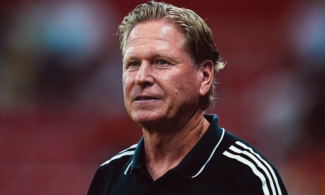 Süper Lig’de mücadele eden Kayserispor, yeni sezon için kadrosuna 13