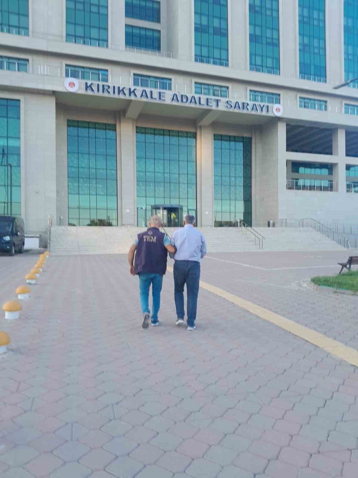 Kırıkkale’de FETÖ/PDY üyeliğinden hakkında kesinleşmiş hapis cezası bulunan ihraç emniyet