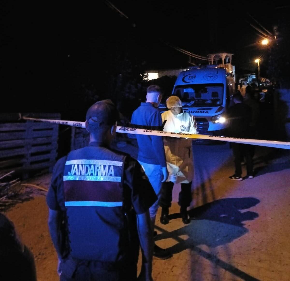 Kırşehir’in Akpınar ilçesine bağlı Aşağıhomurlu köyünde, aile içi husumet nedeniyle