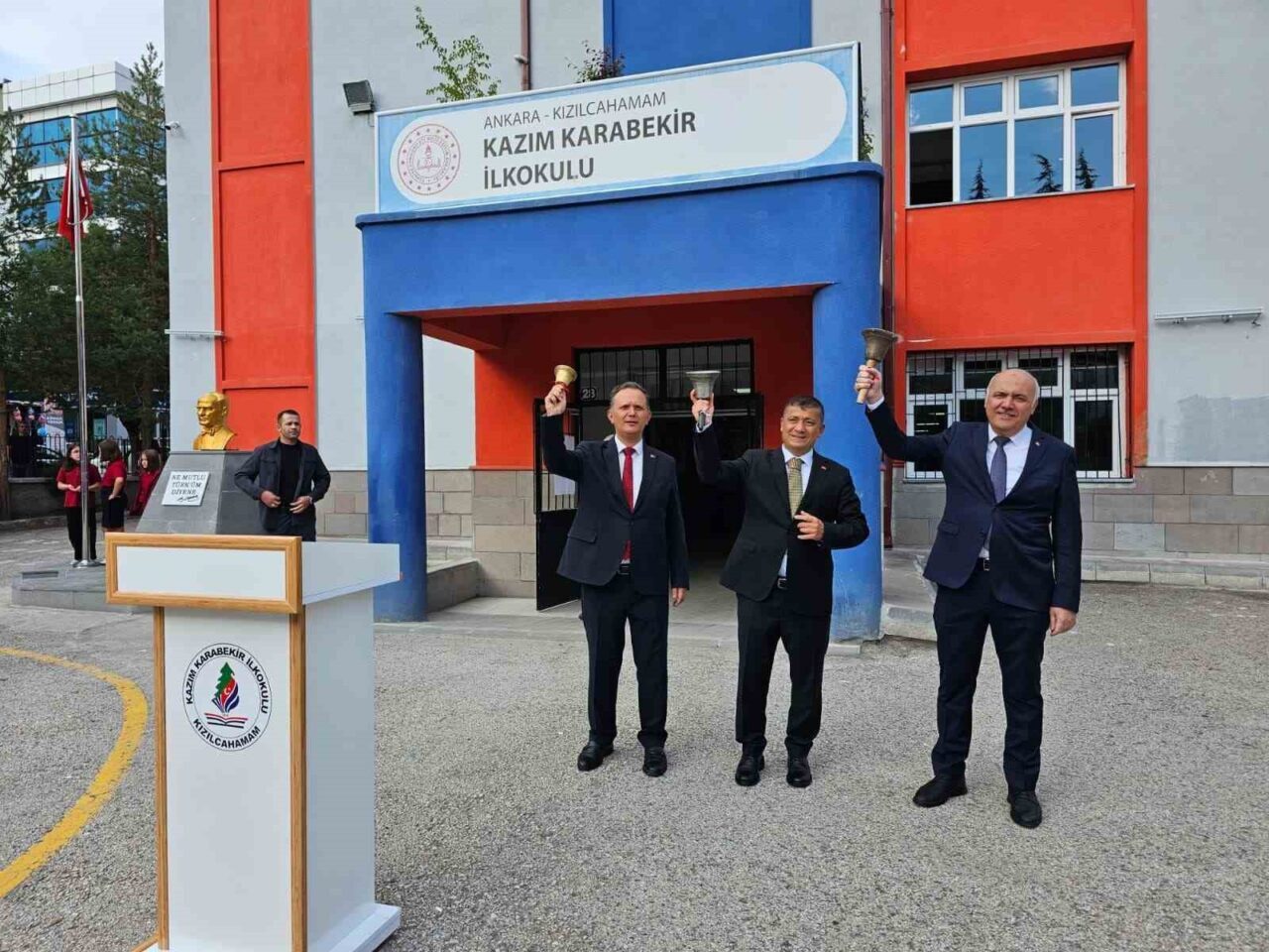 Yaz tatilinin sona ermesiyle tüm Türkiye’de olduğu gibi Ankara’da da
