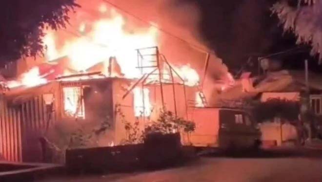 Mersin’in Tarsus ilçesinde bir evde çıkan yangında, 66 yaşındaki Ümmügülsüm