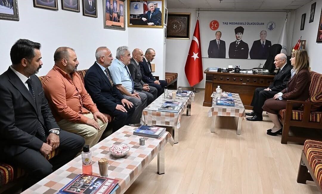 Milliyetçi Hareket Partisi (MHP) Genel Başkanı Devlet Bahçeli, Taş Medreseli