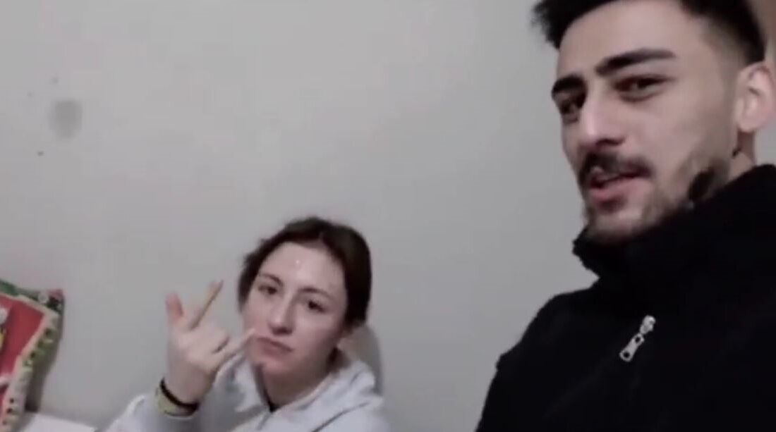 Sivas’ta boğazları kesilerek öldürülen 22 ve 16 yaşındaki iki kardeşin