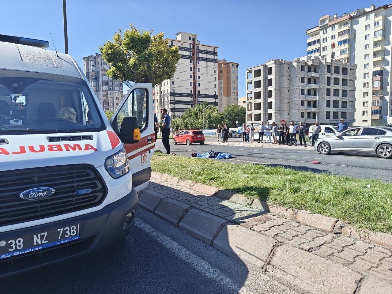 Kayseri’nin Kocasinan ilçesinde otomobil ile motosikletin karıştığı trafik kazasında motosiklet