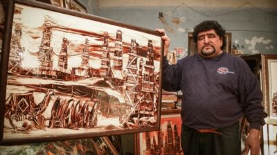 Azerbaycanlı ressam Sabir Çopuroğlu, 35 yıldır alışılmışın dışında bir teknikle