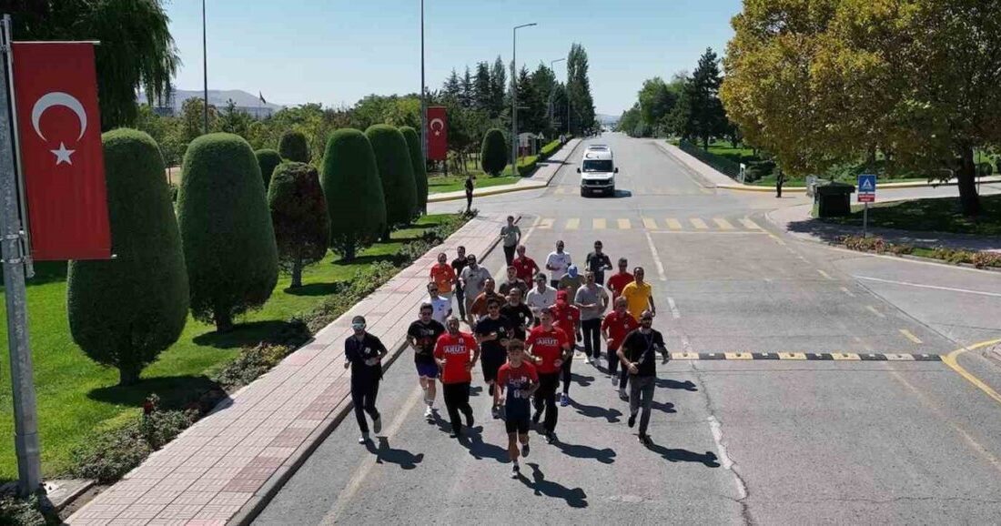 Türk Havacılık ve Uzay Sanayii (TUSAŞ) çalışanları Eskişehir’in Seyitgazi ilçesindeki
