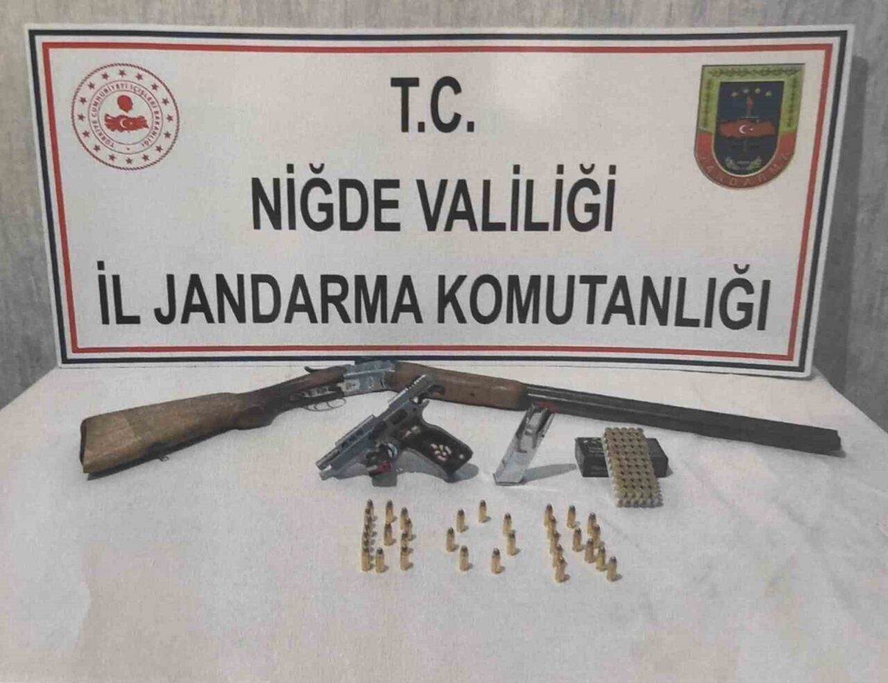 Niğde’nin Bor ilçesine bağlı Kılavuz köyünde bir kişi; sosyal medyada