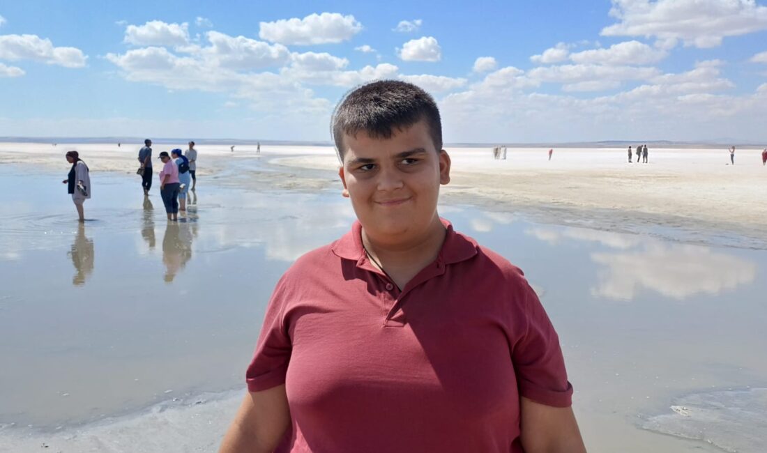 Ankara, Konya ve Aksaray illerinin sınırında yer alan Tuz Gölü,