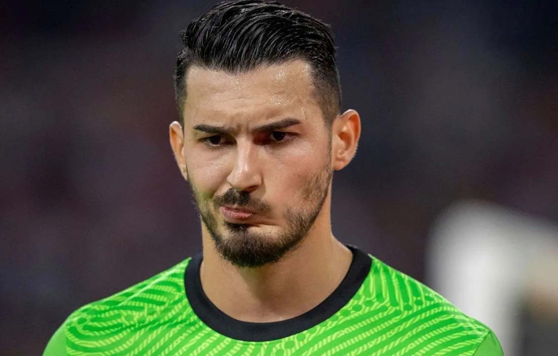 2025 yaz transfer döneminin en ses getiren hamlesi resmiyet kazandı.