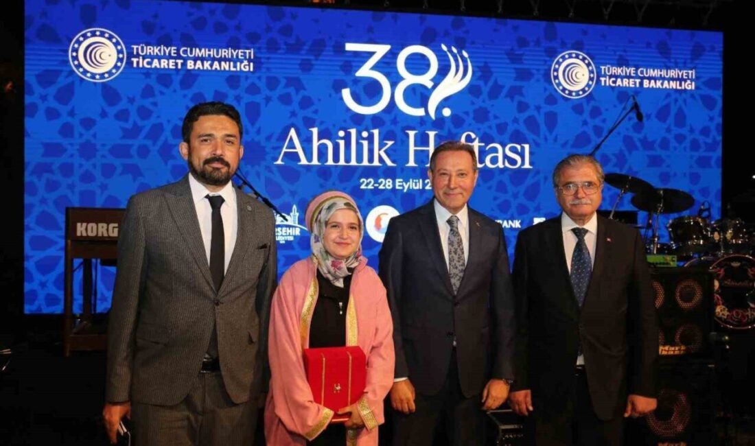 Konya Esnaf ve Sanatkarlar Odaları Birliği (KONESOB) Başkanı Muharrem Karabacak,