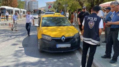 Eskişehir’de bir ticari taksinin çarpması sonucunda yaralanan yaşlı adam hastaneye