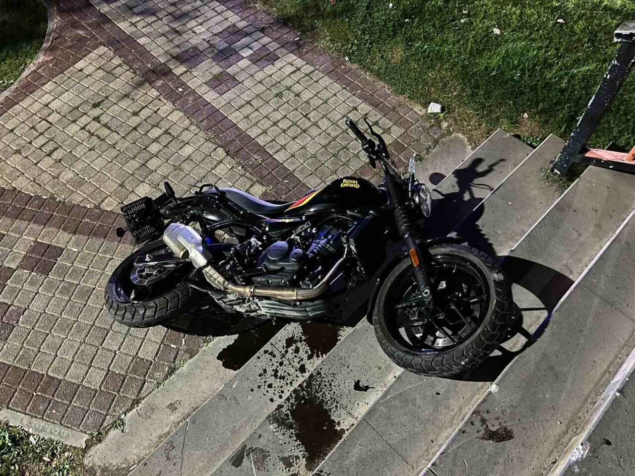 Eskişehir’de çevreyolu üzerindeki yaya geçidinden karşıya geçmek isteyen 2 yayaya