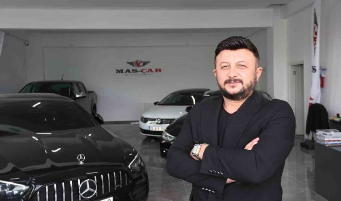 Eskişehir’de galerici esnafı Sefa Güngören, araç piyasasında yılbaşına doğru fiyatların