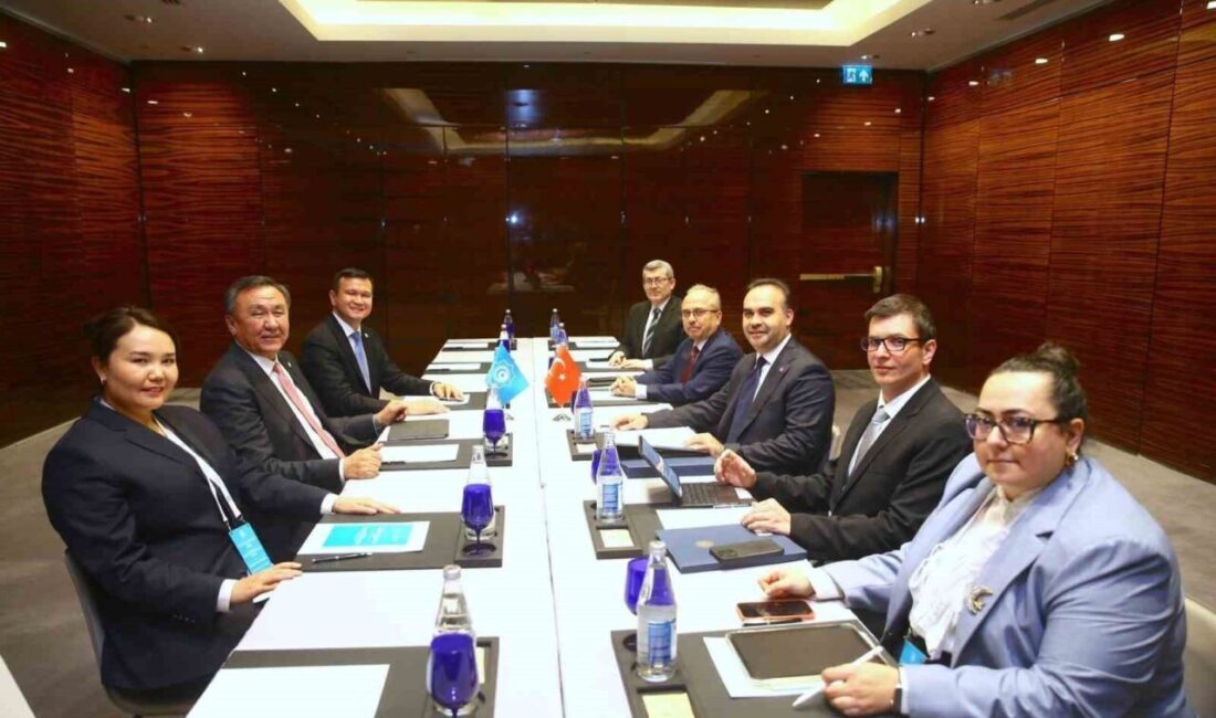 Sanayi ve Teknoloji Bakanı Mehmet Fatih Kacır, Azerbaycan Ekonomi Bakanı