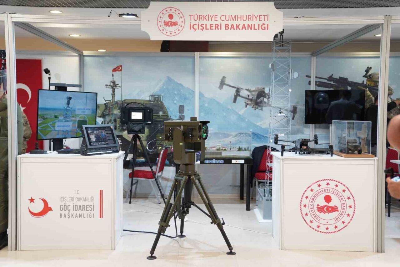 Göç İdaresi Başkanı Hüseyin Kök, Ankara’da düzenlenen 5. Askeri Radar