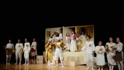 Anadolu Üniversitesi Tiyatro Kulübü (Yaşayan Tiyatro) tarafından hazırlanan Jean-Baptiste Poquelin