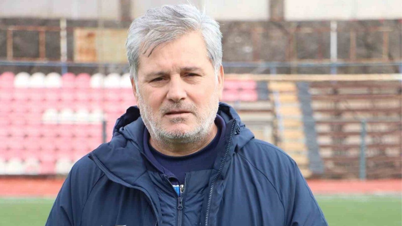 Kırıkkale FK, Teknik Direktör Nihat Baran ve Yardımcı Antrenör Niyazi