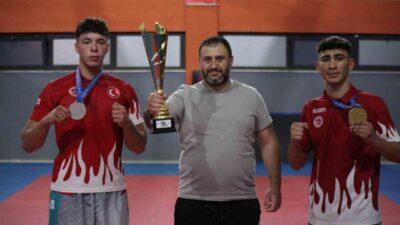 Konyalı şampiyon milli kick boksçular Emircan Abdullah Beserek ve Kazım