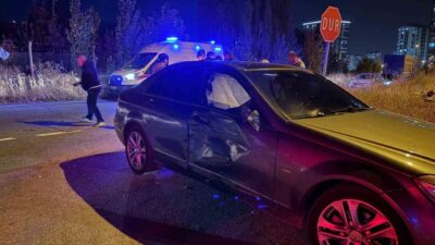 Kayseri’nin Melikgazi ilçesinde motosikletin otomobile çarptığı kazada anne ve bebek